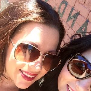 Meet your Posher, Natalie